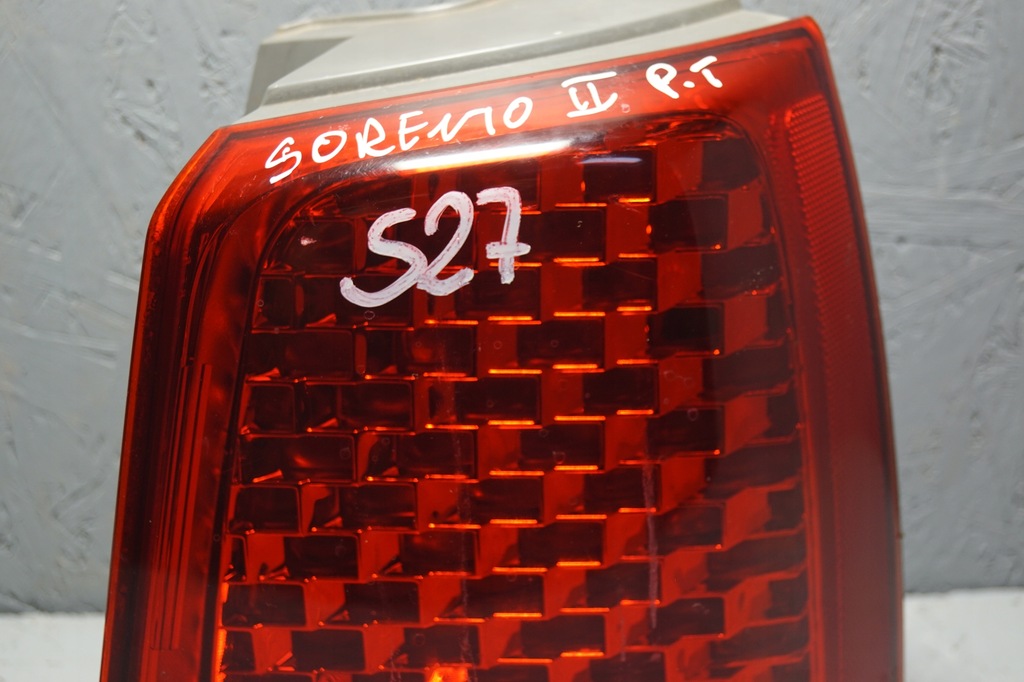 фото №4, Лампа правый задняя kia sorento ii