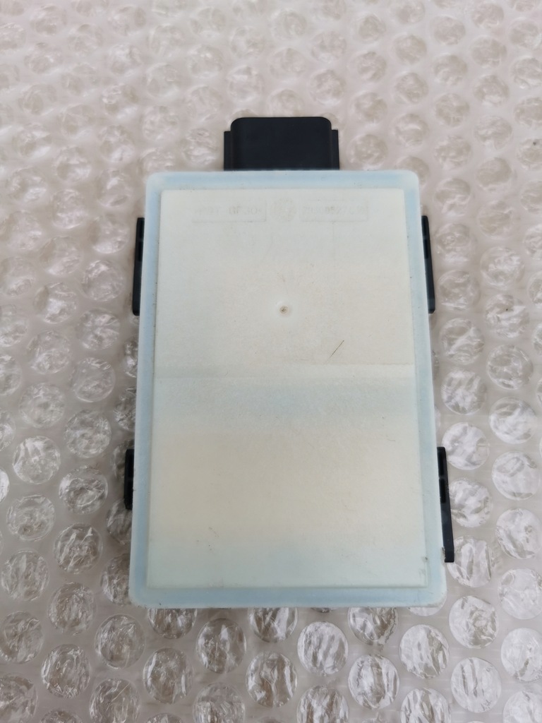 фото №2, Jaguar i pace x590 land range rover радар датчик асистент поперечина руху правий