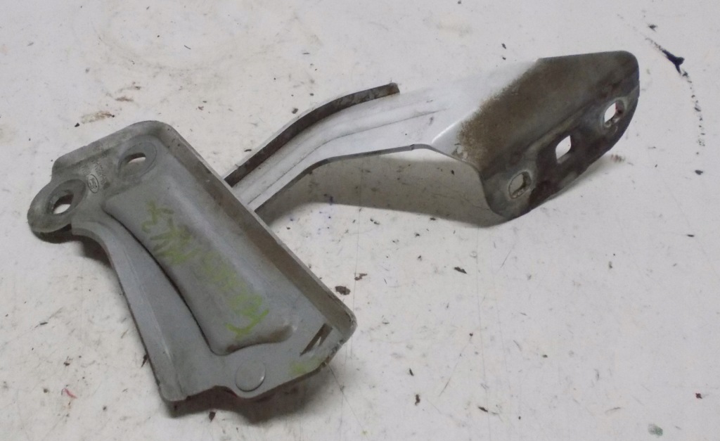 фото №12, Петля капот левая сторона ford focus mk3 / kuga mk2