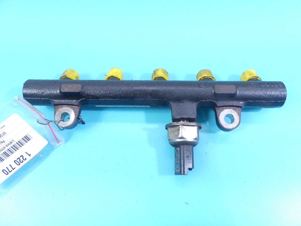 фото №1, Молдинг впрыскная peugeot 407 9656391180 2.0 hdi