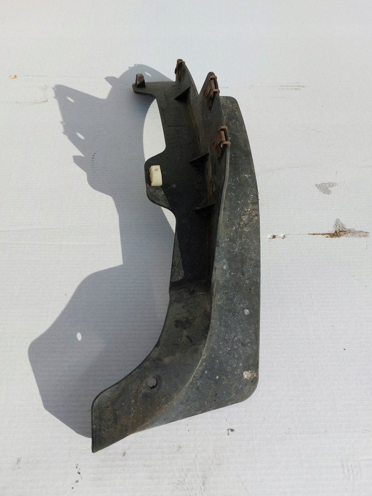 фото №1, Q5 8r бризковик спойлер підкрилок правий 8r0853888