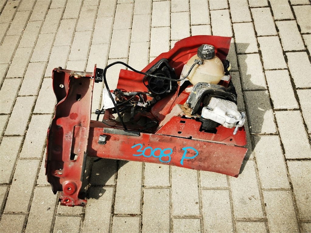 фото №1, Peugeot 3008 i чверть лонжерон права перед