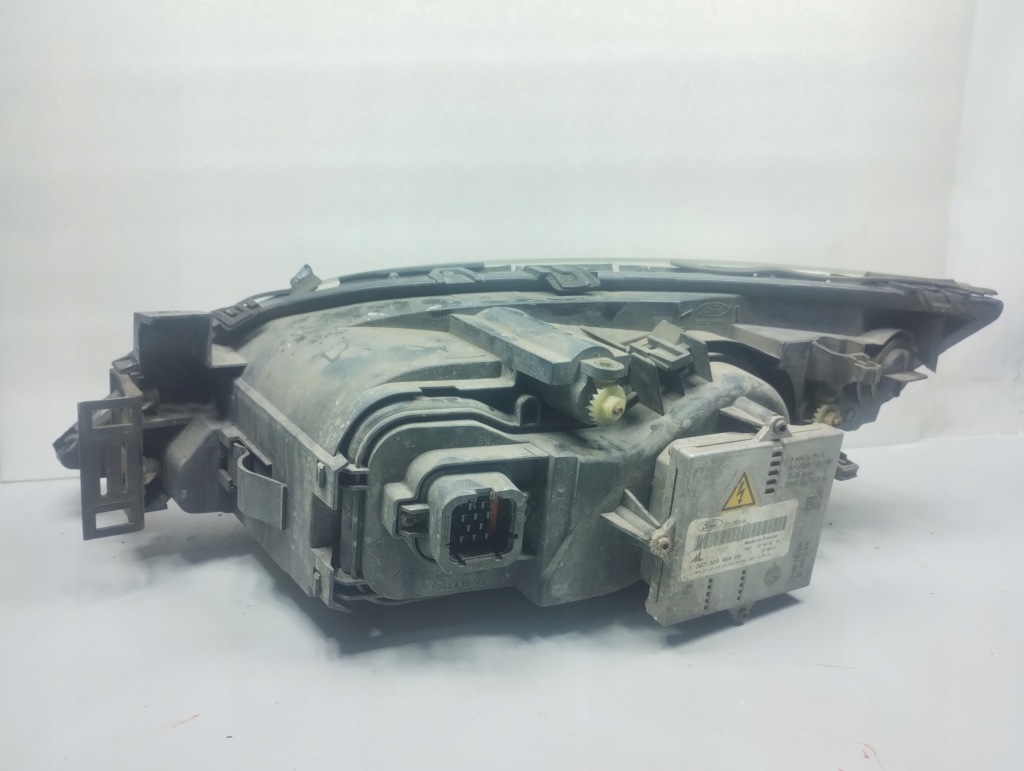 Ford mondeo mk3 лампа правий перед ксенон в Україні