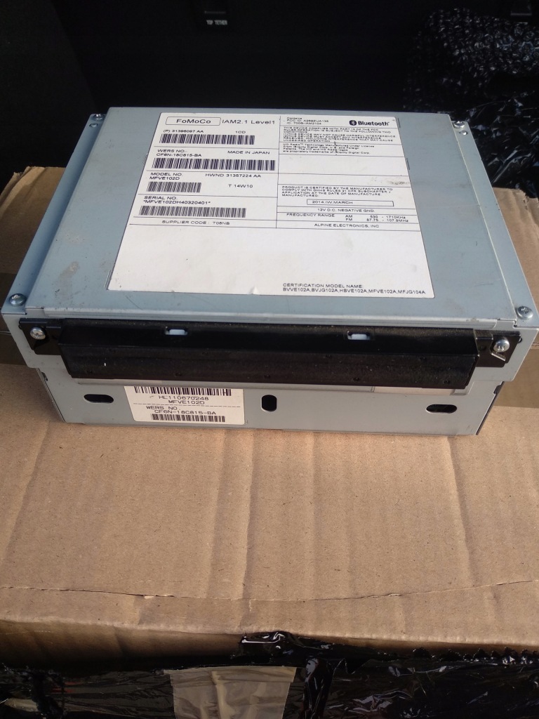 фото №1, Volvo s60 xc60 радиопроигрыватель cd 31396097