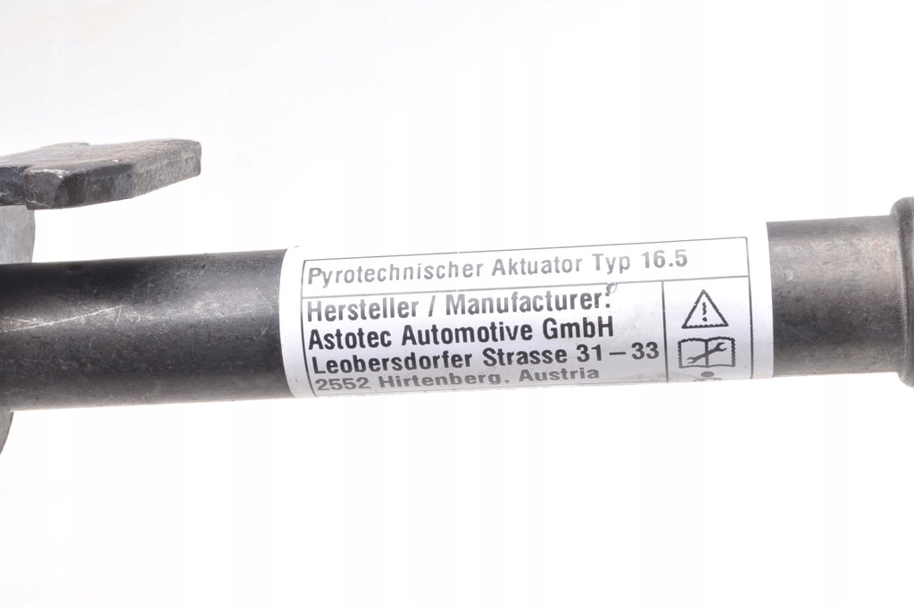 фото №6, Bmw 5 g60 g61 патрон пиротехнический капот правый 9464341 сработавший 24r