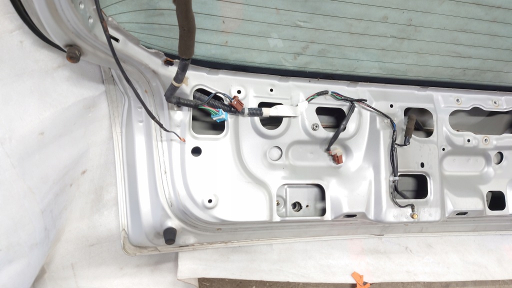 Кришка багажника багажника задня задній honda civic vi 3d nh583m 1995-2001 1996 1997 1998 Зі Шроту