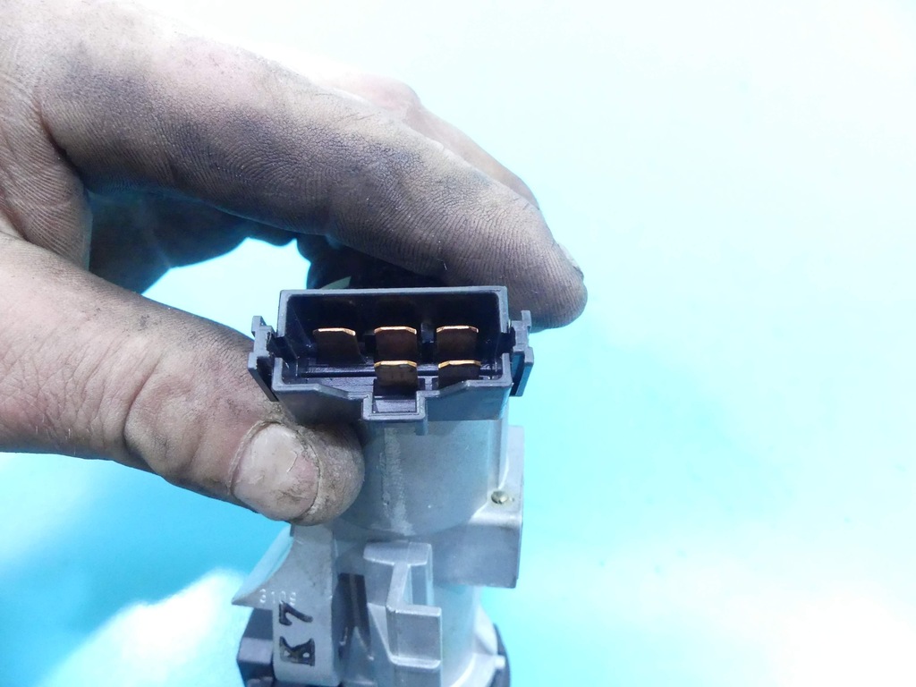 фото №16, Бортовий комп'ютер набір 1860b157 colt z30 vi lift 1.5b 16v