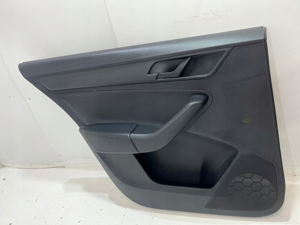 фото №1, Обшивка двері лівий задня skoda rapid sedan