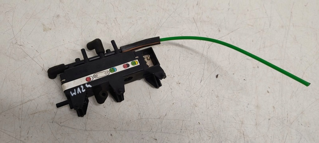 Купить Клапан отопителя кондиционера mercedes w124