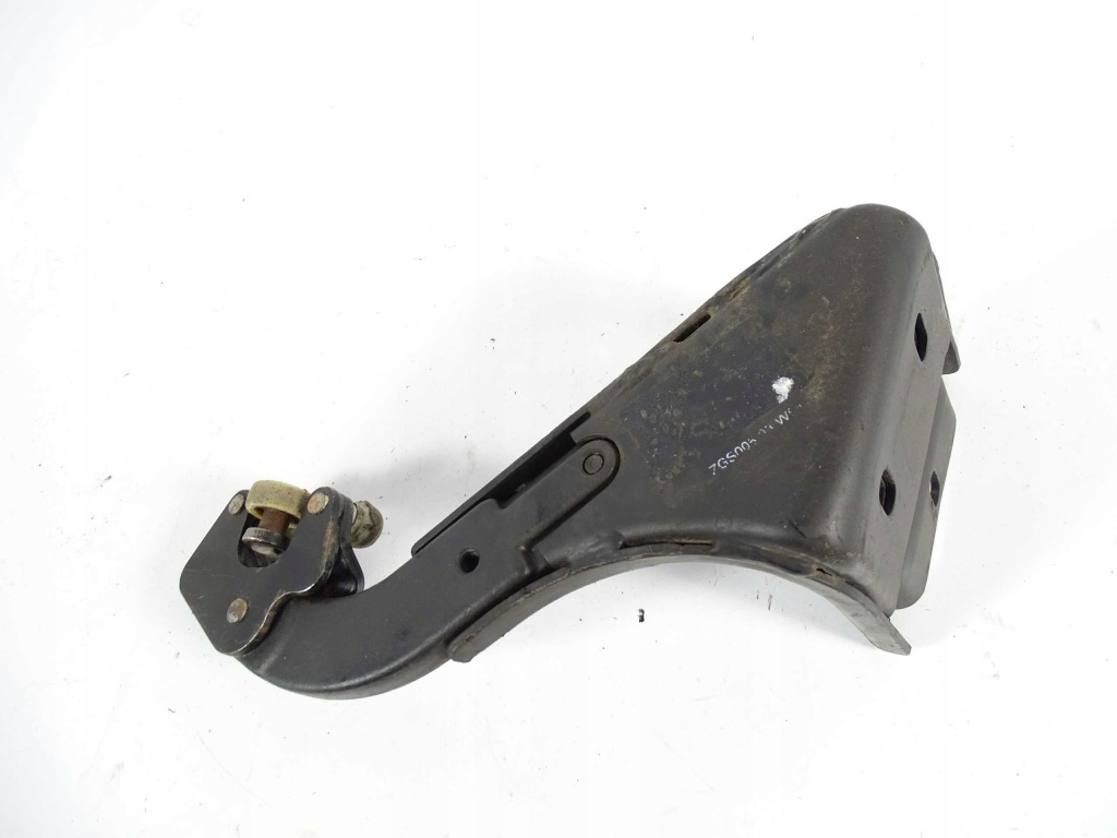 фото №2, Mercedes vito w639 кронштейн дверь боковых ролик