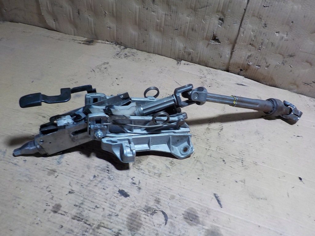 фото №7, Volvo v40 колонка рулевая 2.0 дизель