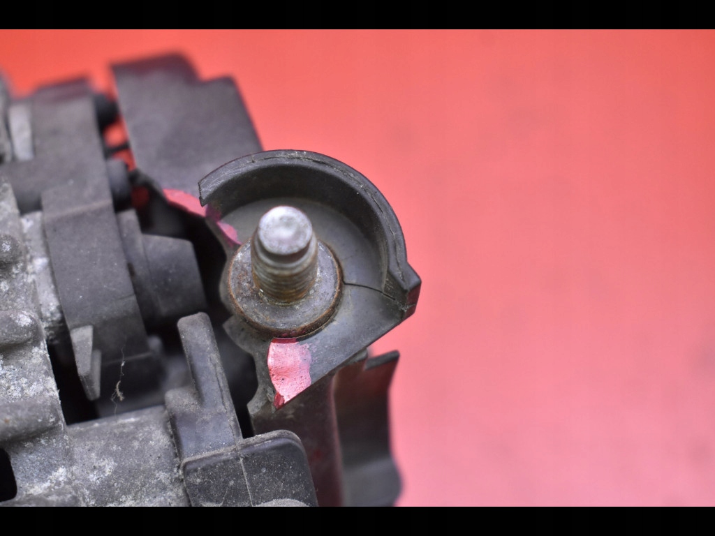 Генератор 13129850 yt 0124425004 opel vectra c 2.2 direct 155 km 02-05 Киев