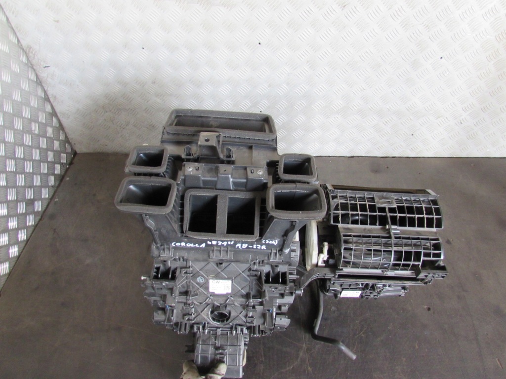 фото №7, Корпус отопителя 443260-8482 toyota corolla e21 18-22 r.