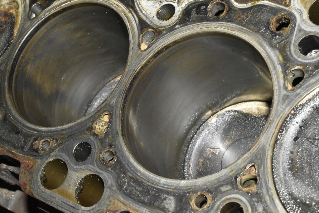 фото №16, Блок dół двигателя wał 4g63 mitsubishi outlander 1 i 2.0 16v 136 km 4x4 01-08