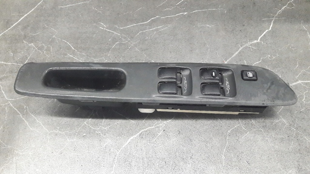 фото №1, Панель переключатель окон mitsubishi space wagon
