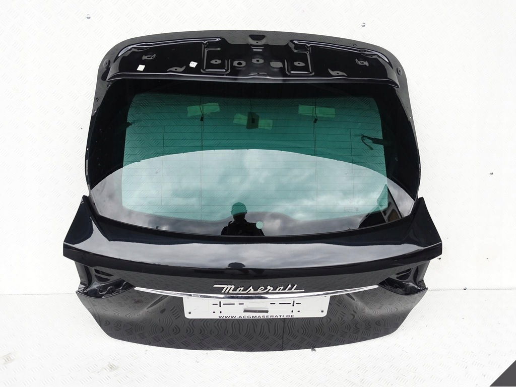 фото №1, Maserati levante m161 кришка багажника кришка скло задня