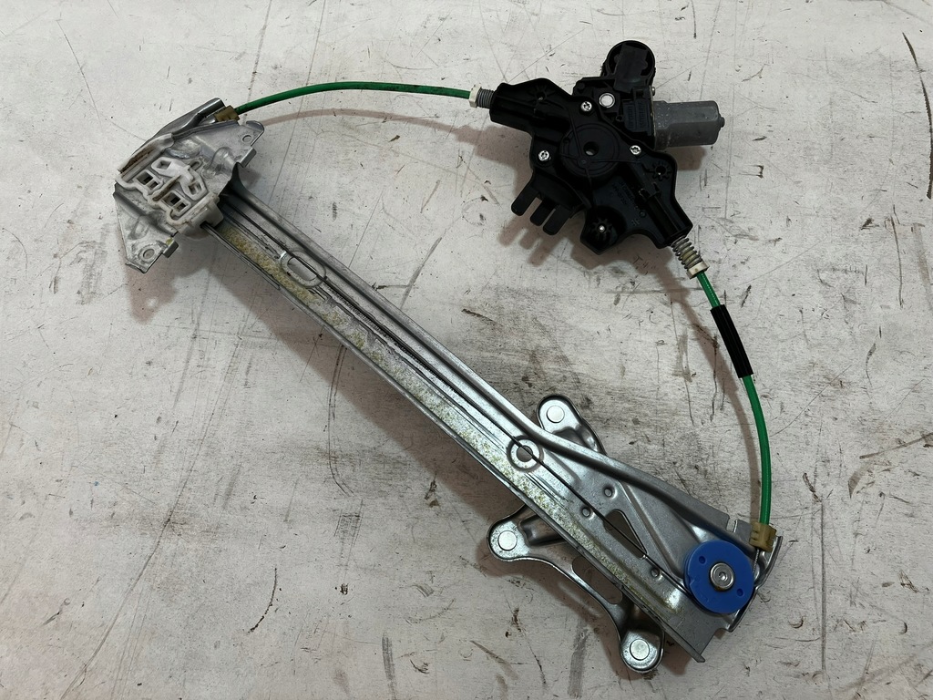 фото №8, Corolla e21 механизм подъёма стекло левый перед