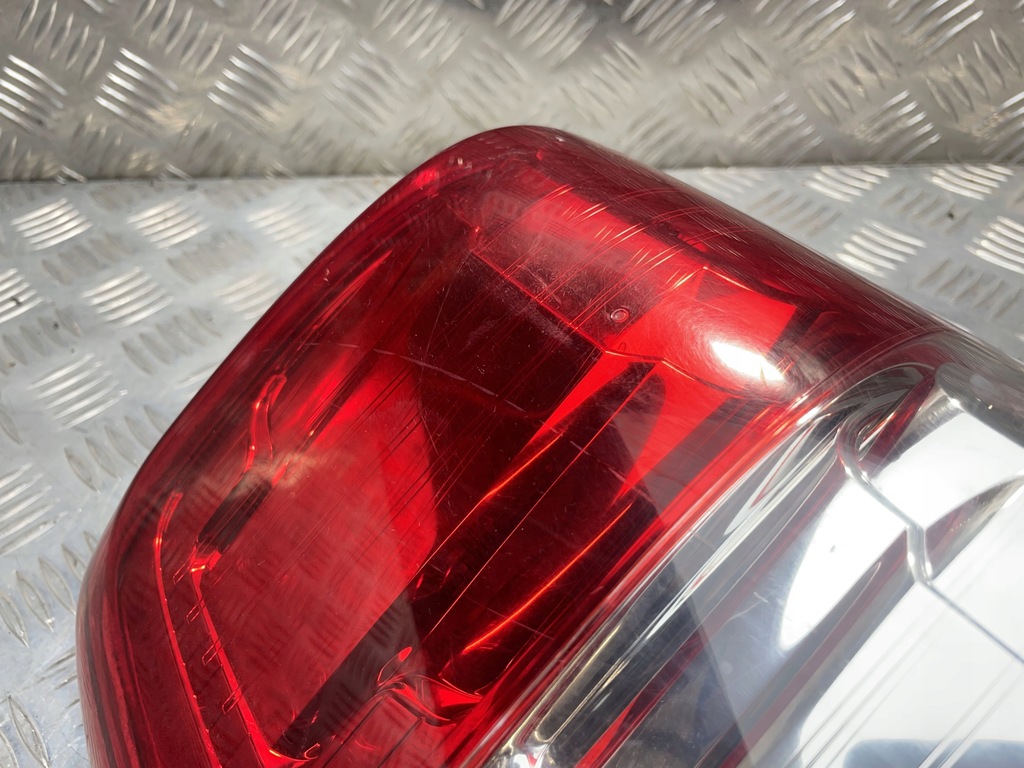 фото №10, Ford ranger лампа фара правая правый задняя db39-13405