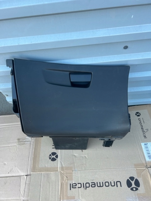 фото №1, Citroen c4 picasso ii бардачок пасажира europa