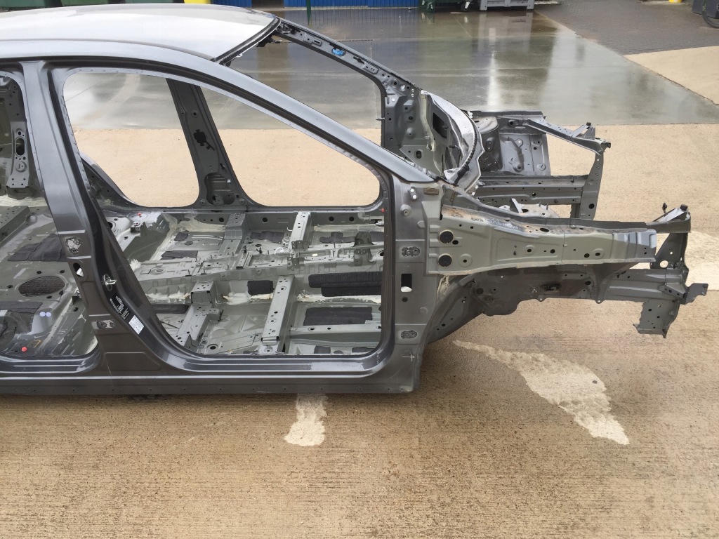 Nissan qashqai 3 j12 2022 четвертина лонжерон передні  права в Україні