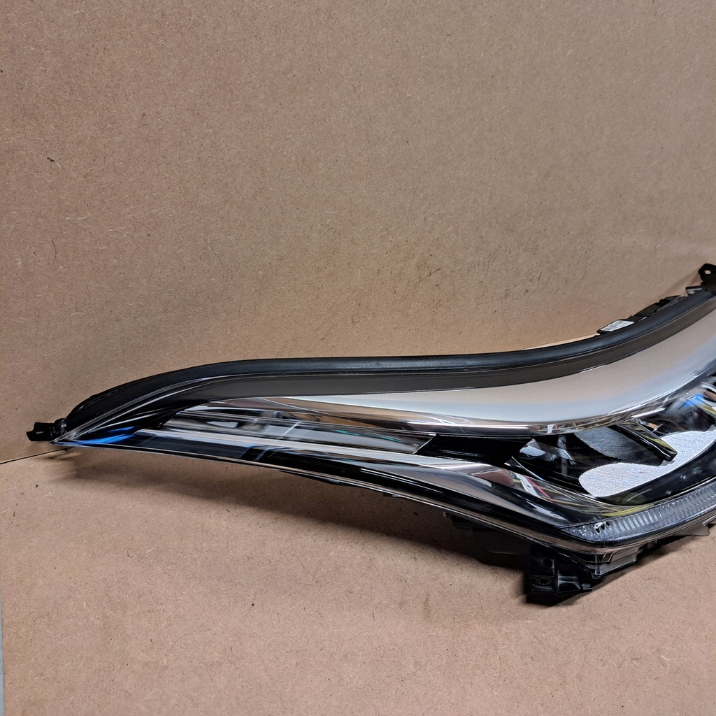 фото №3, Toyota chr ch-r lift лампа фара full led правый europa 81110f4180