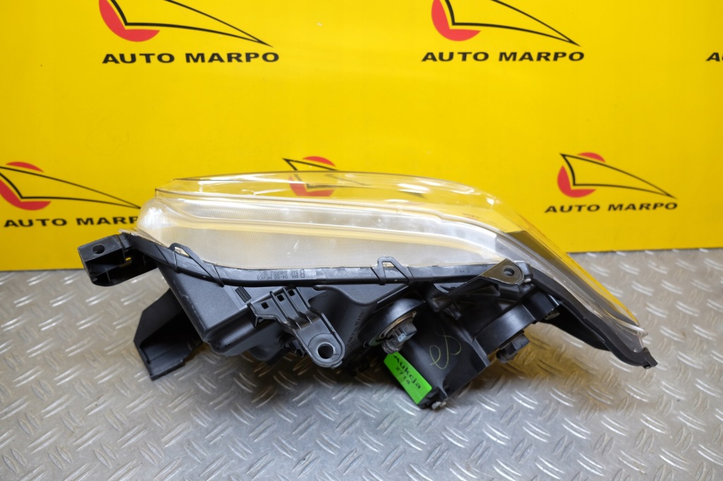 фото №5, Toyota tacoma 2016- фара лампа обычная линзованная bez led светлая r usa