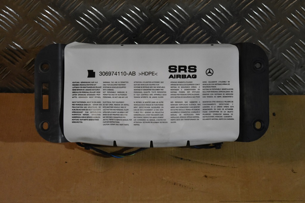 фото №1, Idealna подушка боковая mercedes sl r231 1