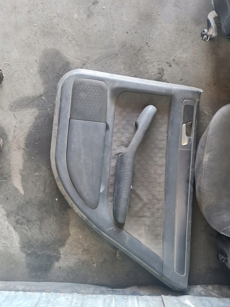 фото №5, Сиденье заднее сиденье обшивки audi a6 c5 avant материал