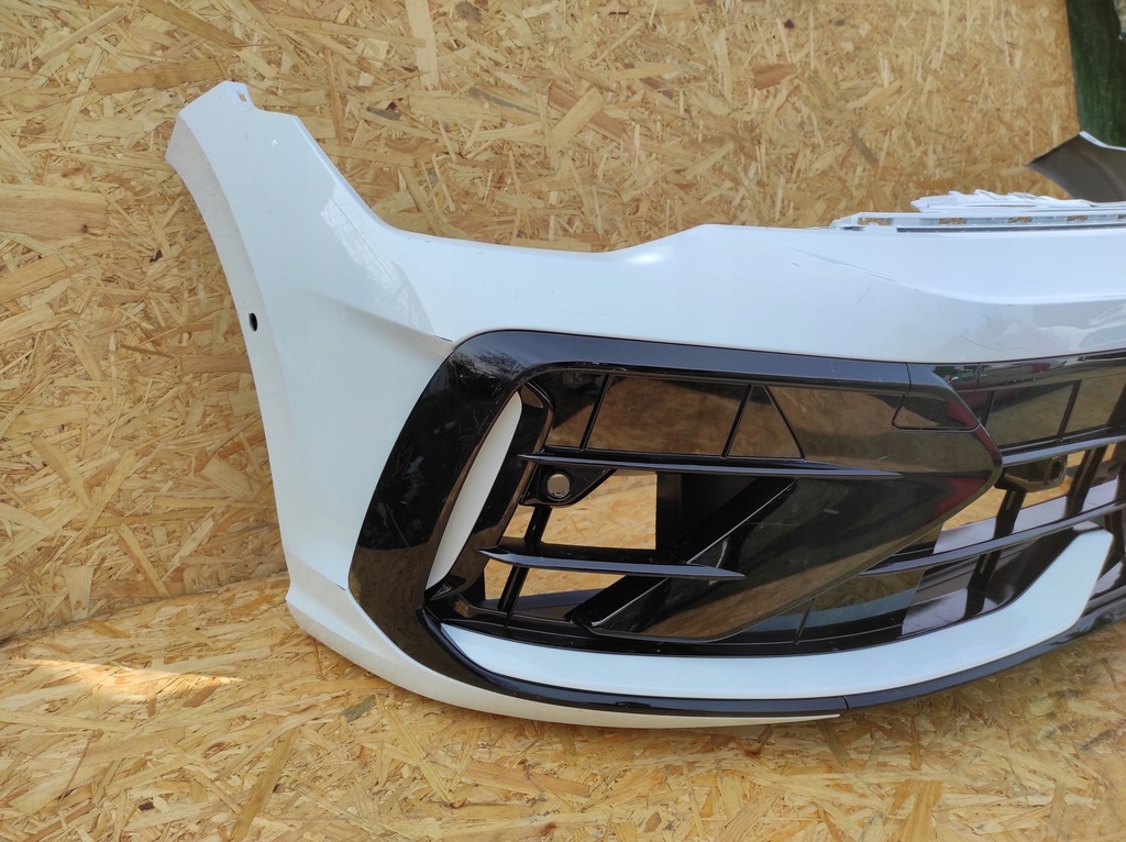 фото №2, Бампер передний vw golf viii r-line 6 pdc