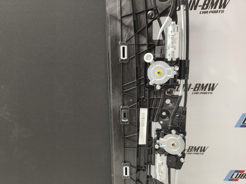 фото №12, Bmw x5 g05 x5m люк крыша стеклянный сдвижной панорама