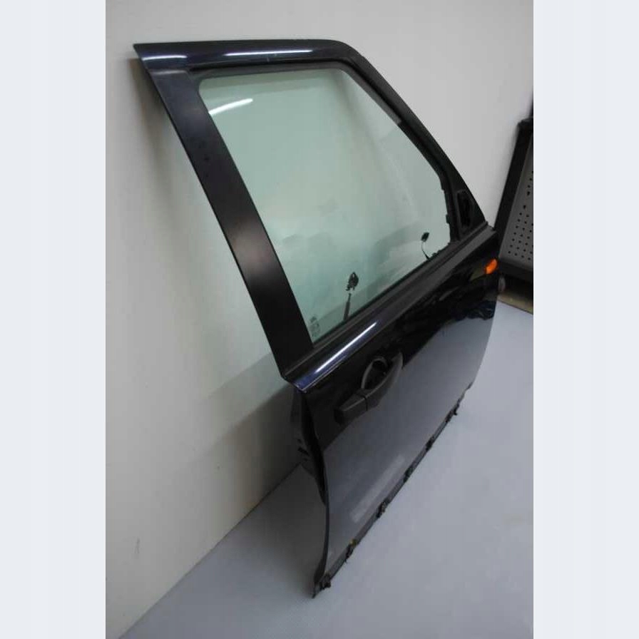 фото №3, Дверь правое перед land rover discovery 3 kpl