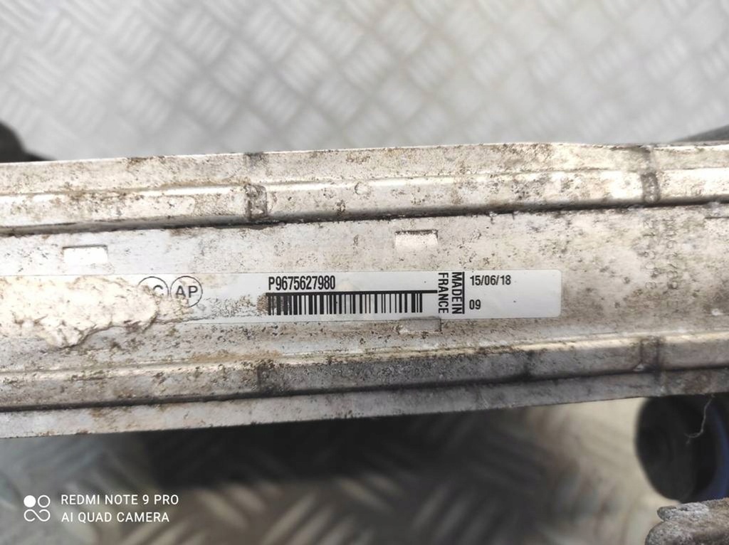 фото №8, Радіатор інтеркулер + кріплення peugeot 308 ii t9 lift 9675627980