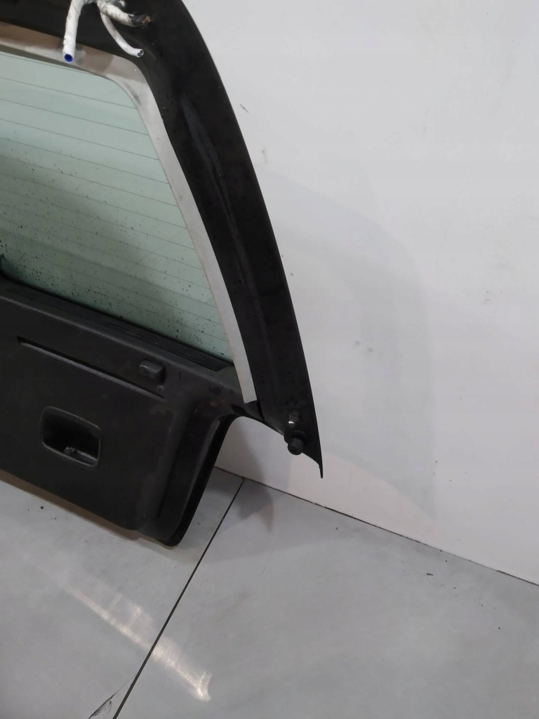 Кришка багажника задні 5d hb чорна lc9z vw volkswagen golf iv 1997-2004 Ціна