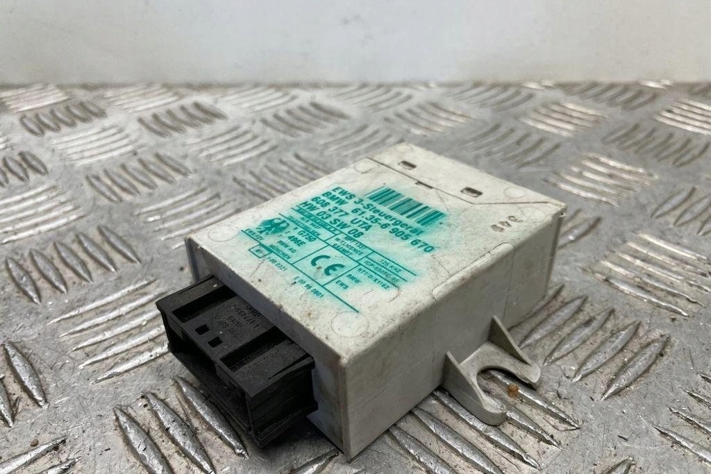 фото №9, Модуль імобілайзер bmw 5 touring e39 6905670 3.0l дизель 2000