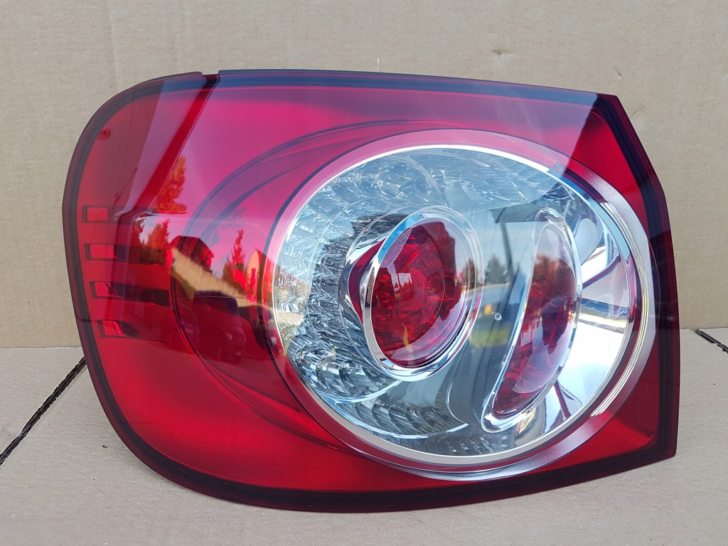 фото №1, Лампа задняя левая vw golf vi plus led