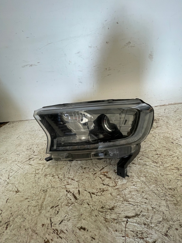 фото №1, Лампа ліва ford ranger raptor aa6557901hq