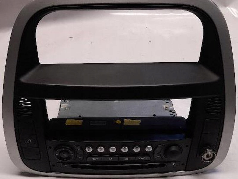 фото №1, Радіо рамка 96624490 citroen c3 prudel