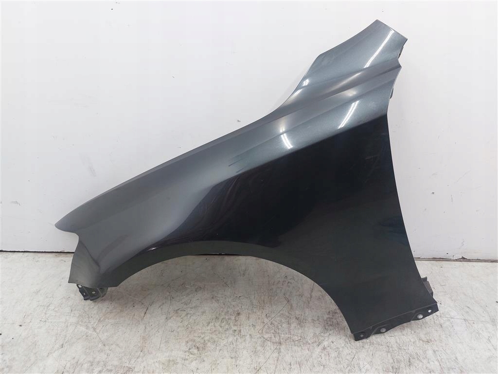 Купить Крыло  передний левое  lexus is 2 2005-2012r szary рестайлинг  lak:1g0