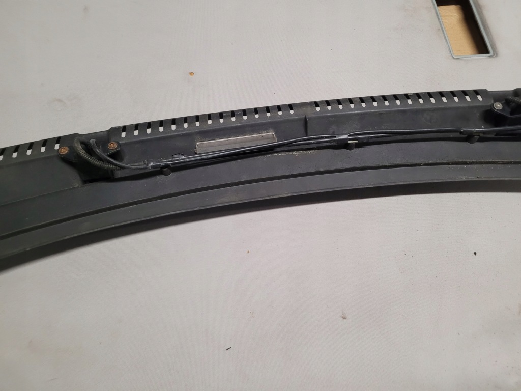 Жабо volkswagen sharan 1 рестайлинг  7m3819401a Доставка