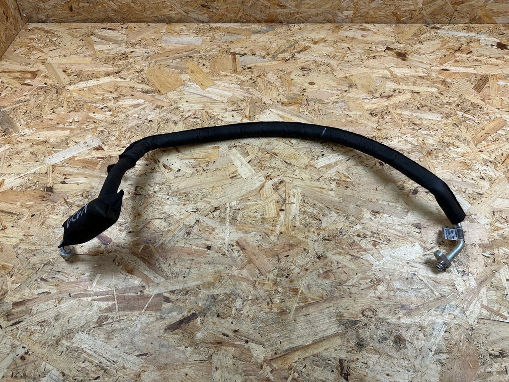 фото №1, Wąż шланг труба кондиционера opel e-corsa f peugeot e-208 ii 9826918180