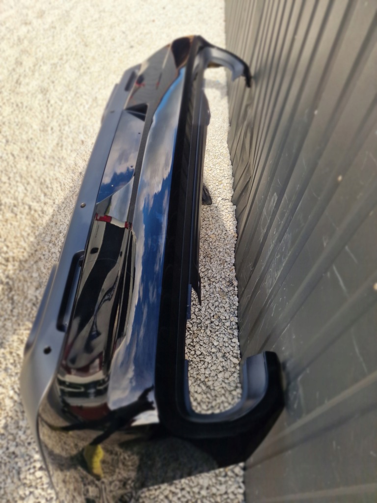 Dodge challenger 2015 2016 17 18 19 бампер задний задний задний задний оригинальный Оригинал