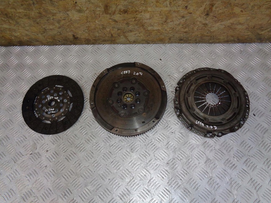 фото №1, Сцепление комплект диск прижим колесо двухмассовый kia ceed 1 i 2.0 crdi 140 06-