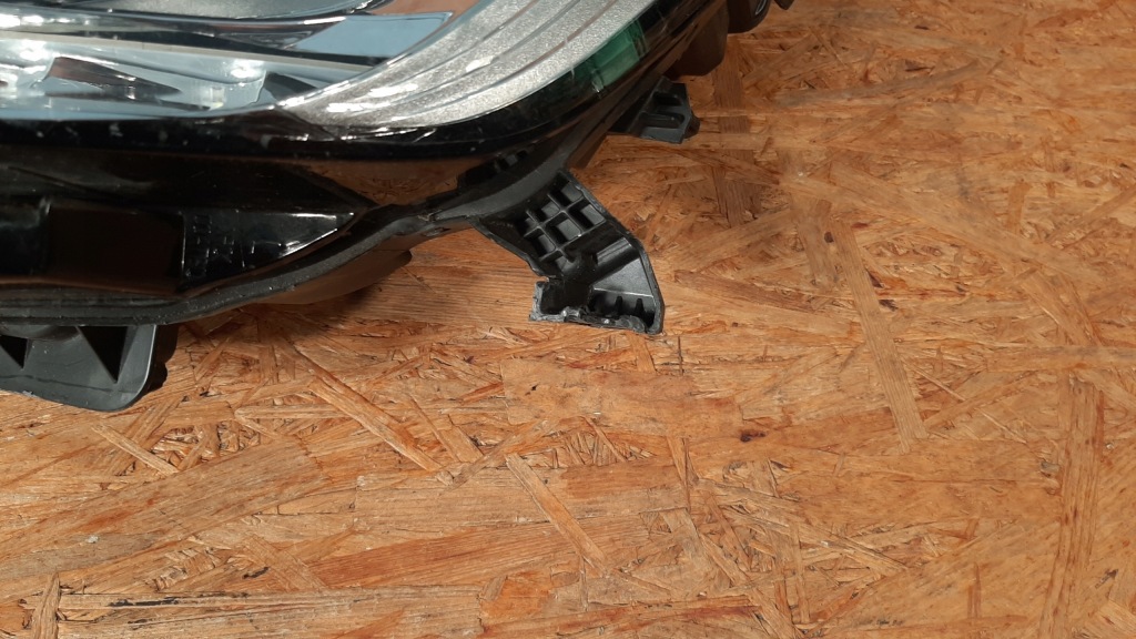 фото №5, Renault megane iv фара лампа led левая перед передняя 90060911