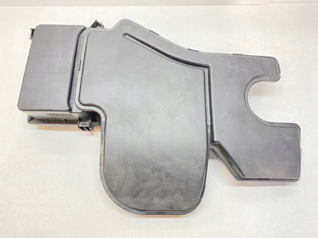 фото №1, Корпус фільтра повітря 17705-0q030 citroen c1 ii peugeot 108