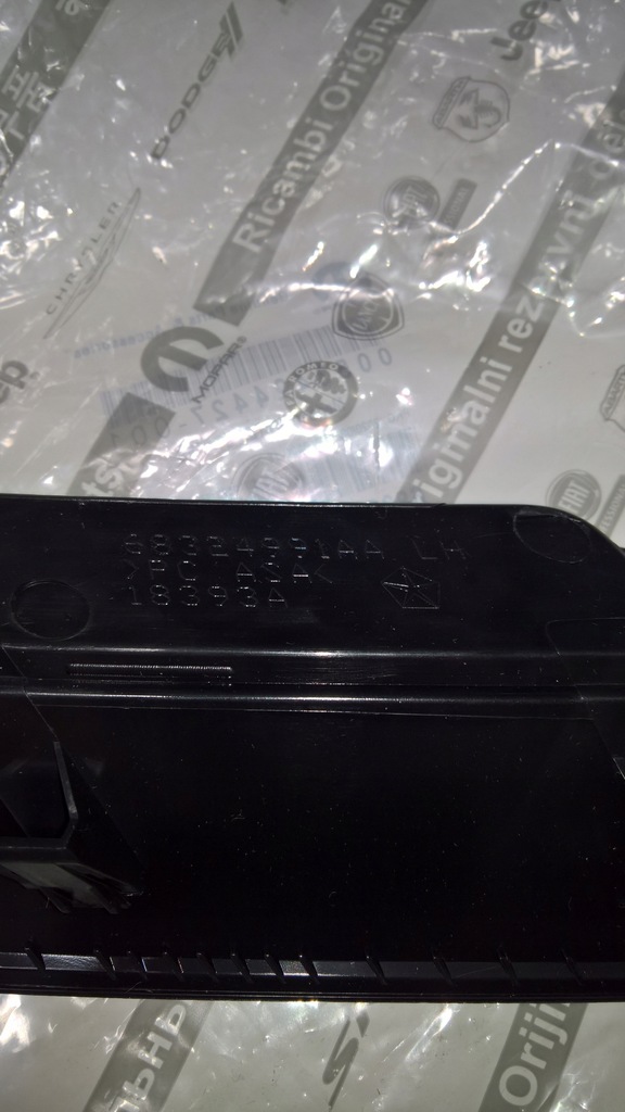 фото №6, Dodge ram 1500 sport classic 10-23 решітка капот права 68324990aa 68324991aa