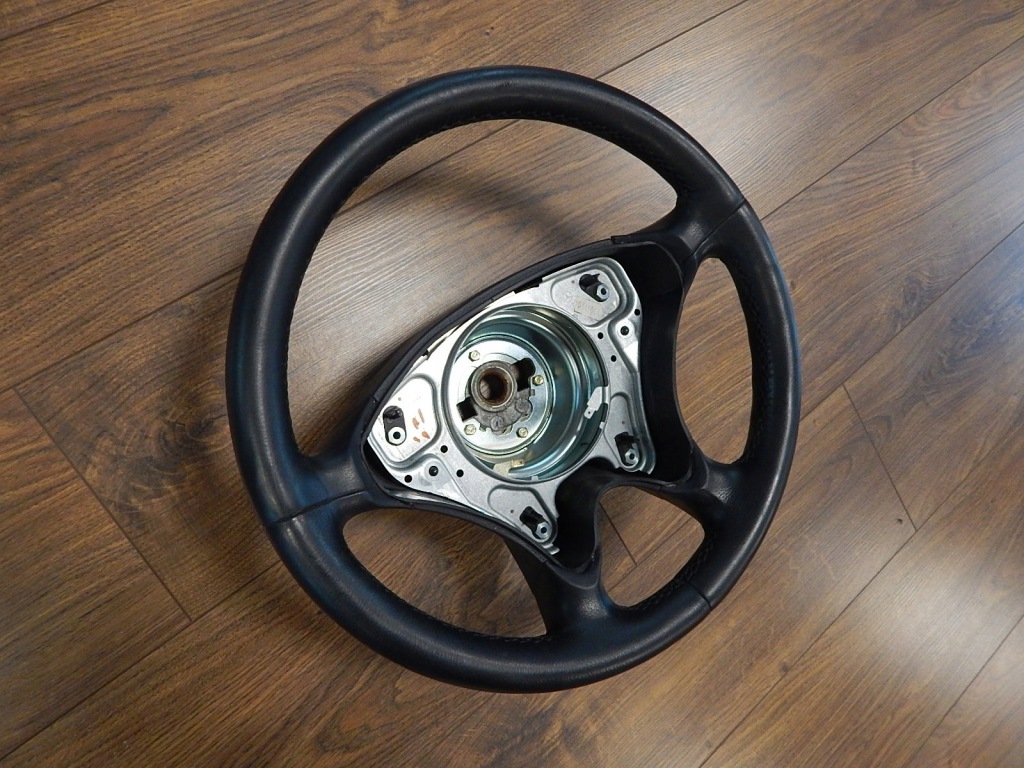 фото №4, Повітропровід mercedes slk r170 шкіра оригінал