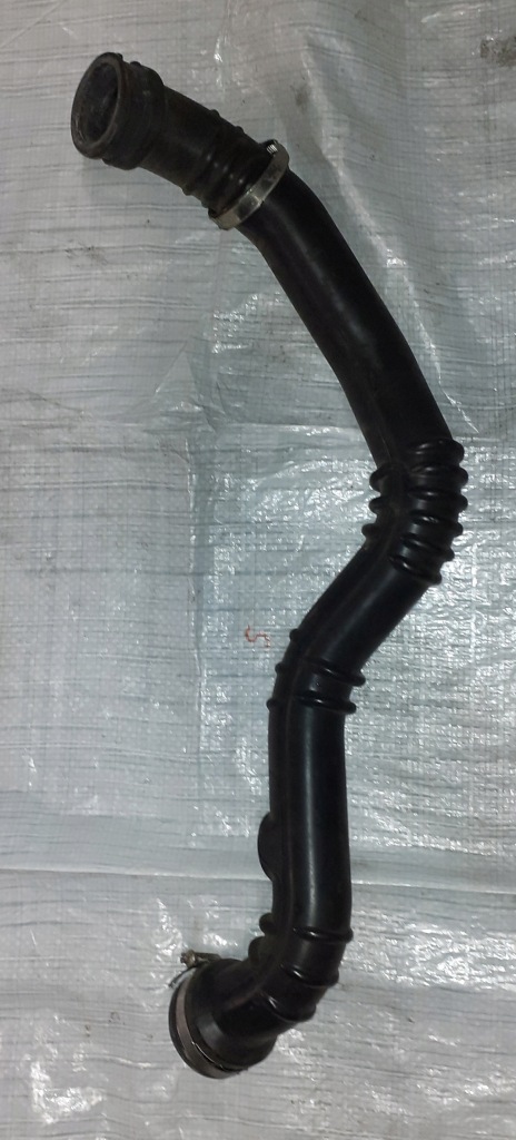 Купити Ford kuga mk2 патрубок труба інтеркулер