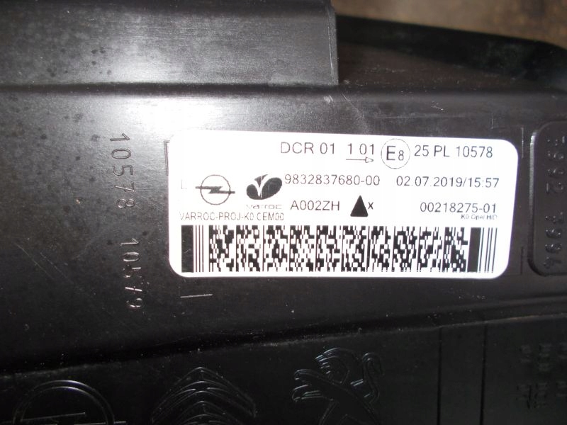 фото №6, Opel zafira d life передняя левая лампа ксенон