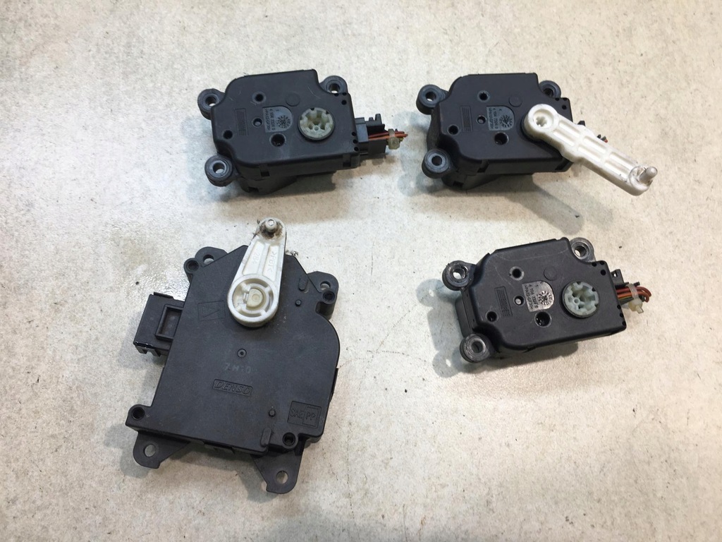 фото №6, Моторчик отопителя discovery iii mf113930-0680