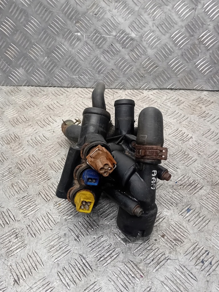 фото №1, Vw audi корпус термостат 021121117a